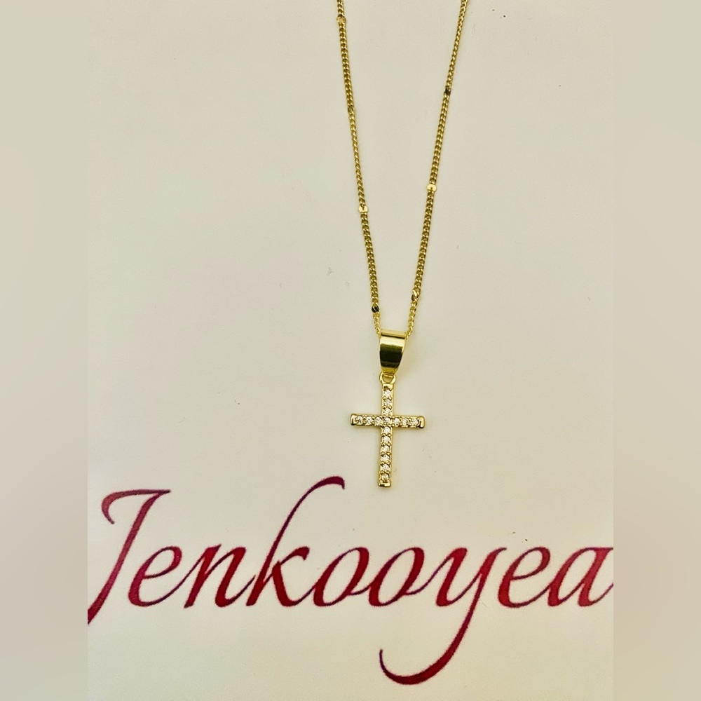 Gold Cross Pendant Necklace